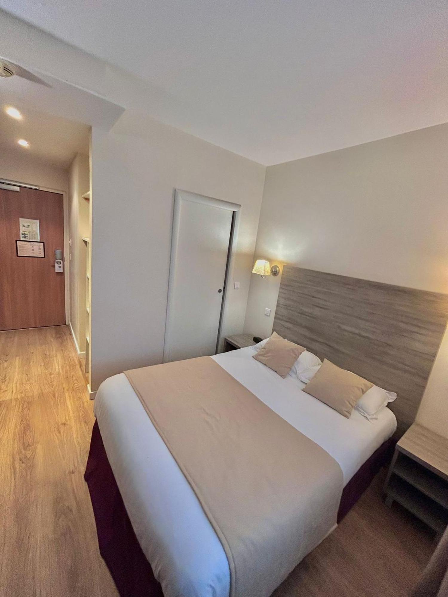 Thoiry Etoile Lodge מראה חיצוני תמונה