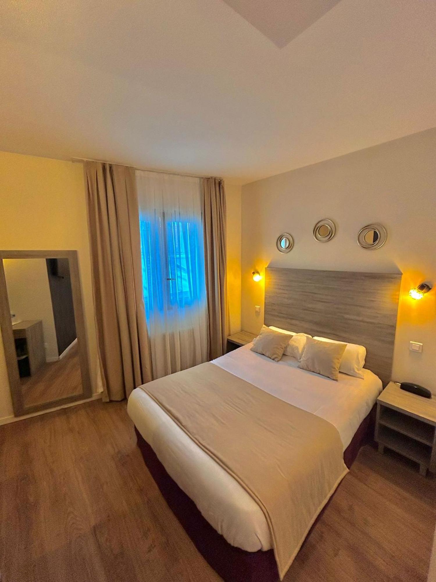 Thoiry Etoile Lodge מראה חיצוני תמונה