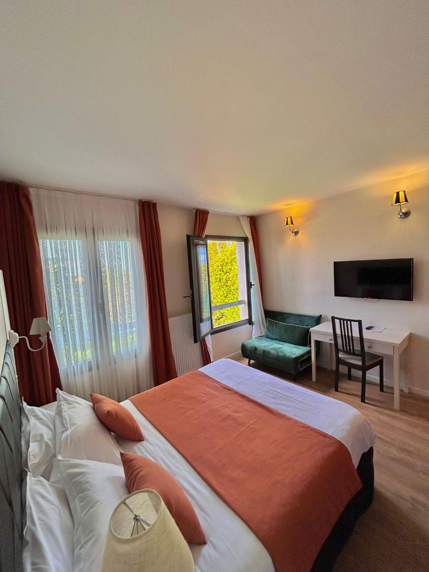 Thoiry Etoile Lodge מראה חיצוני תמונה