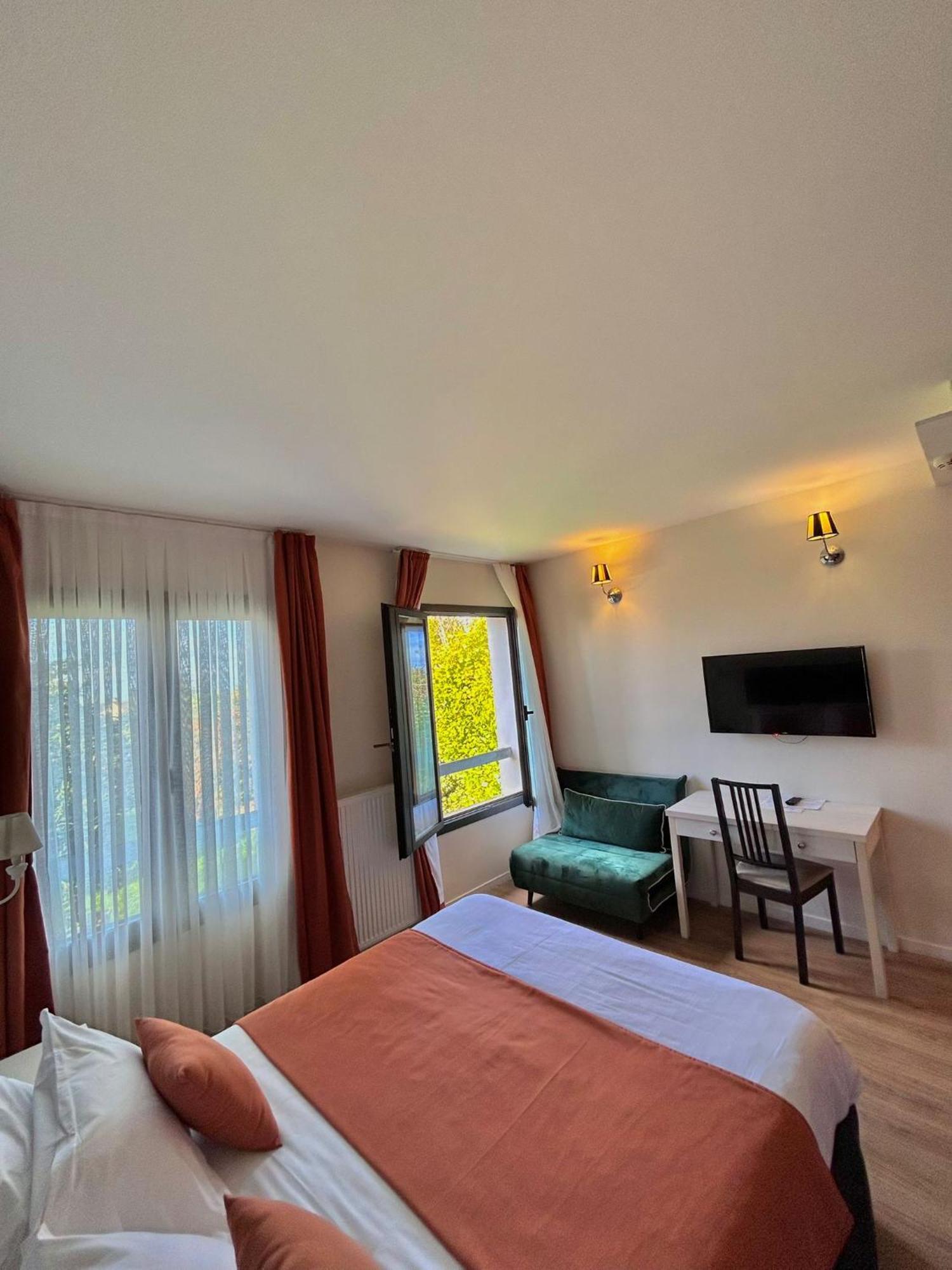 Thoiry Etoile Lodge מראה חיצוני תמונה