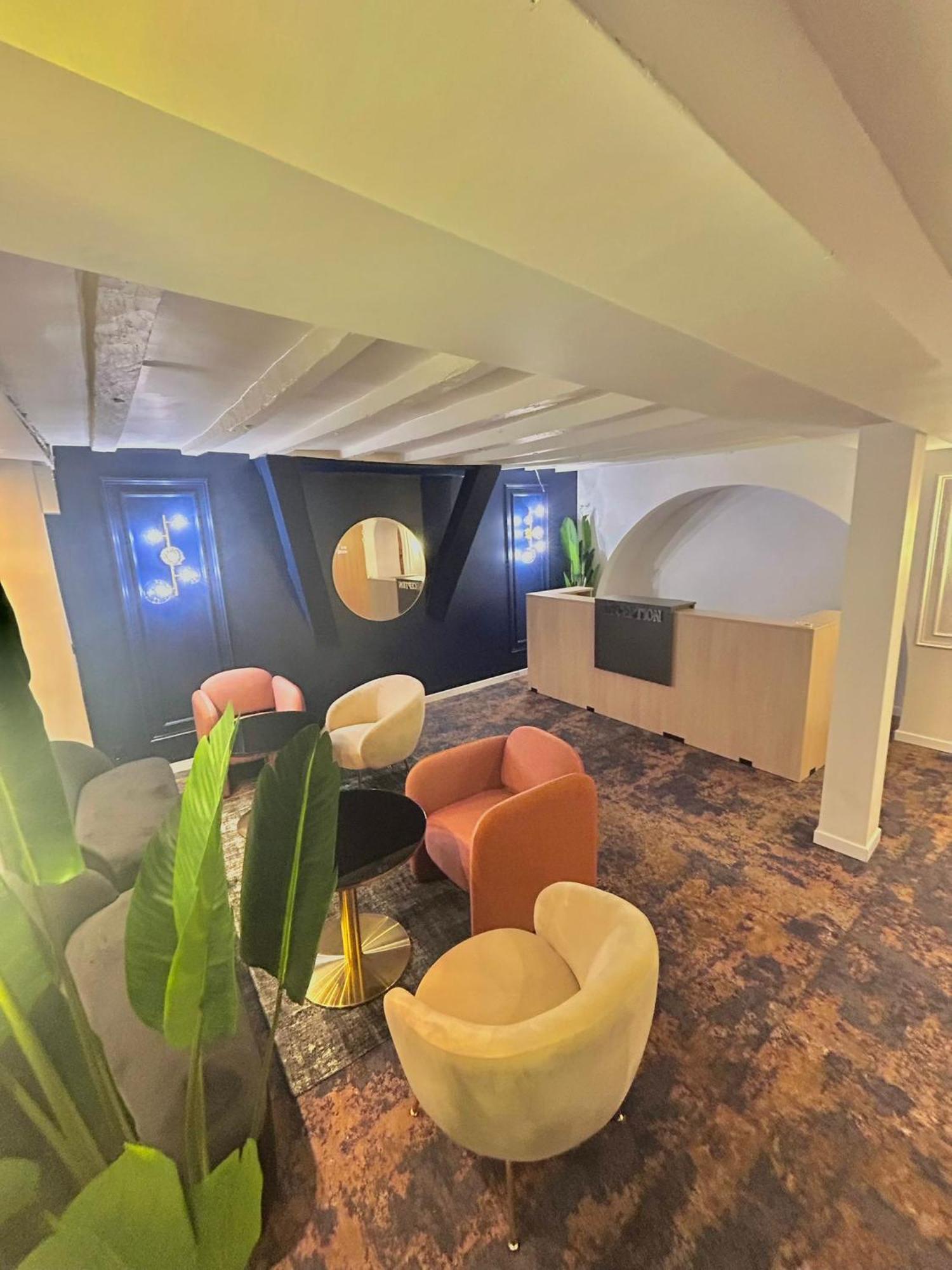Thoiry Etoile Lodge מראה חיצוני תמונה
